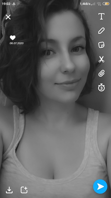 Screenshot_2020-07-06-19-02-27-918_com.snapchat.android.jpg
