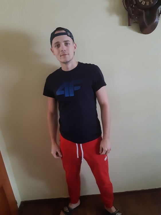 146759650_223943859403519_5035703265962399510_n.jpg